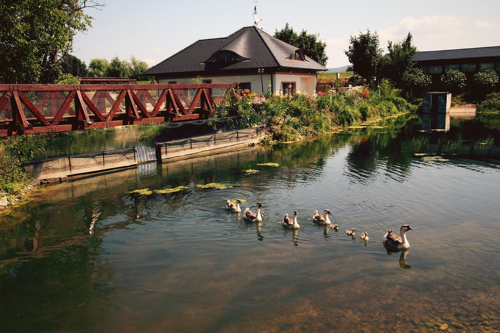 Penzion Eko Park Piestany Екстериор снимка